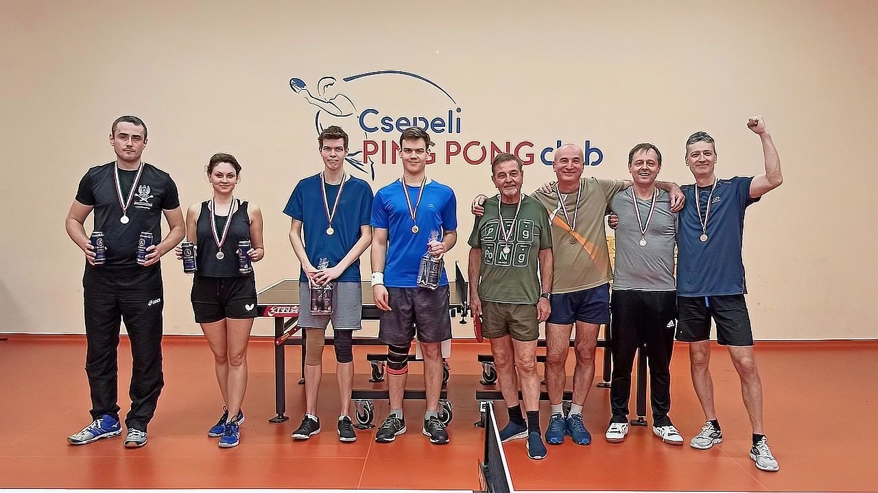 Csepeli pingpong páros 0305